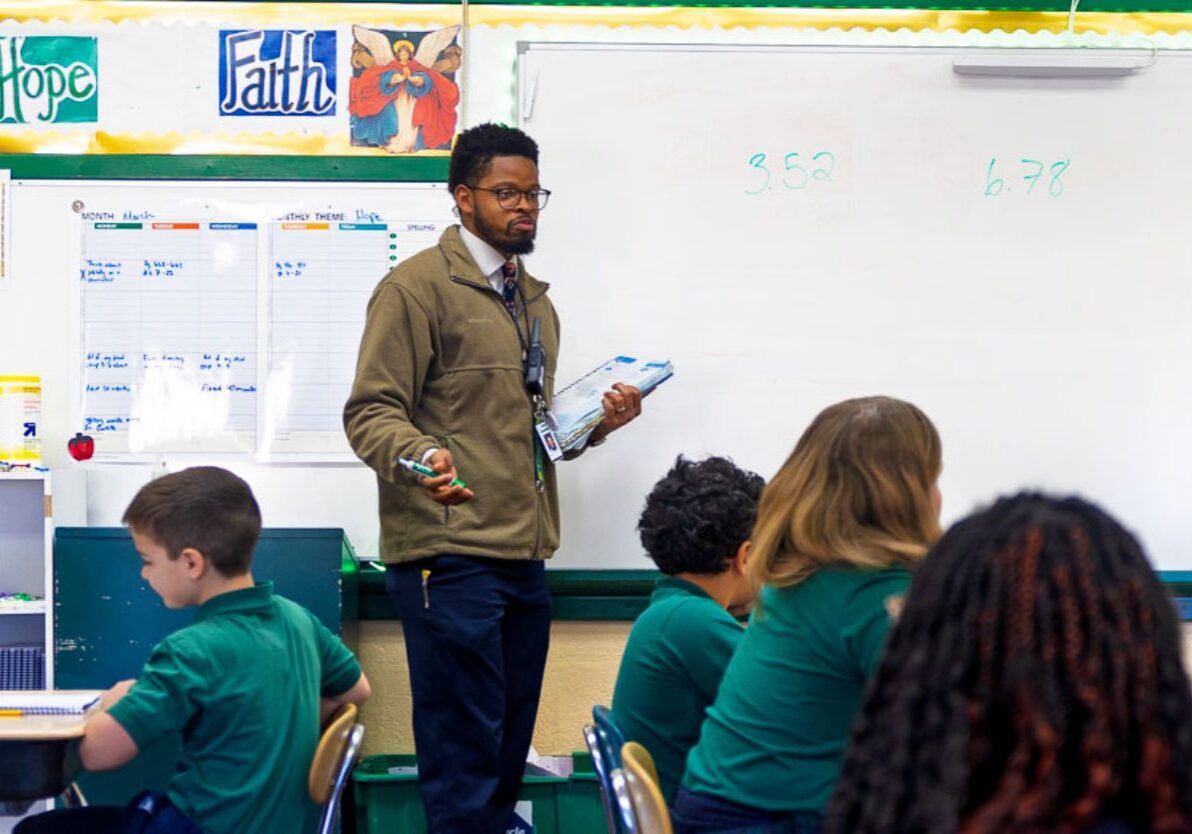 2025-OMCE-StRaphael-LowRes-29_RESIZED